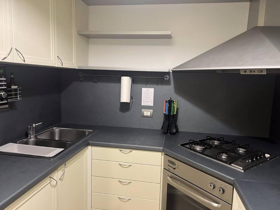 Apartament Florence Place Mediolan Zewnętrze zdjęcie