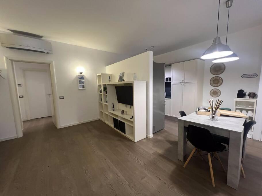 Apartament Florence Place Mediolan Zewnętrze zdjęcie